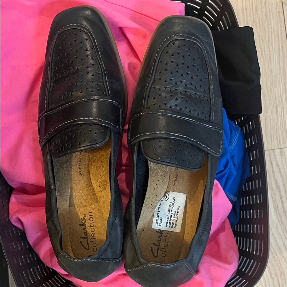Clarks Black Women Loafers